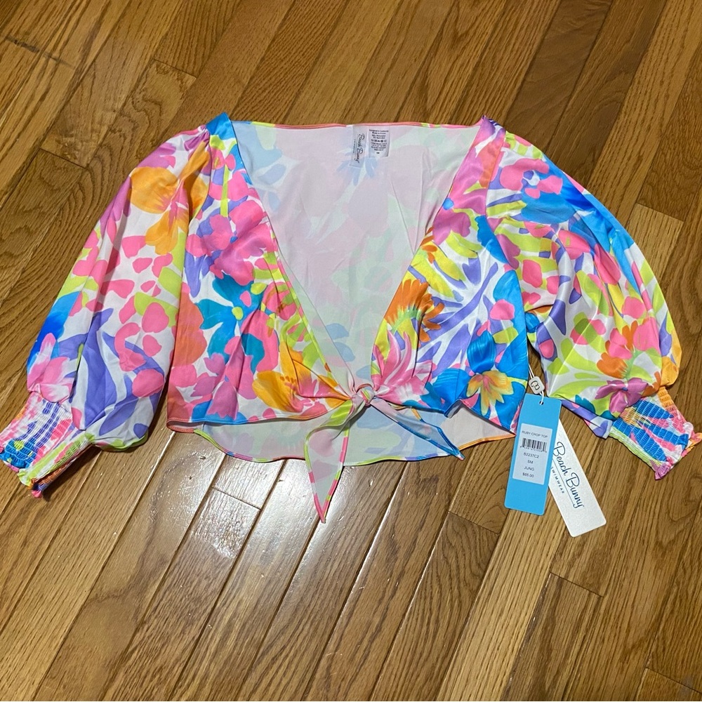 Beach Bunny NWT Floral Multicolor Women's cropped Top size S, beach coverup
